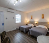 Sainte-Anne-de-Beaupré 호텔 모텔 에 콘도 셰 찰리 - 스카이스캐너