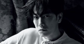 佐藤健、世界的フォトグラファーとコラボ　『BRUTUS』表紙でアーティスティックな表情【ORICON独占カット】 | ORICON NEWS 佐藤健、... 