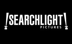 日本人監督HIKARI、オスカー俳優ブレンダン・フレイザーを主演に迎え新作映画、来春より日本で撮影 | ORICON NEWS 日本人監督HIKARI、... 