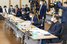 위원회사진 > 경상북도의회 행정보건복지위원회