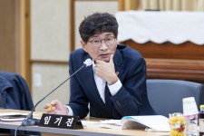 위원회사진 > 경상북도의회 행정보건복지위원회