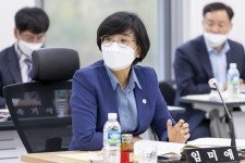 위원회사진 > 경상북도의회 행정보건복지위원회