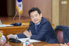 위원회사진 > 경상북도의회 행정보건복지위원회