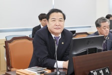 위원회사진 > 경상북도의회 행정보건복지위원회