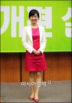 [포토]포즈 취하는 엄지인 아나운서