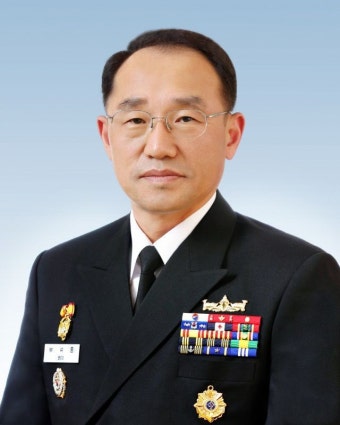 신임 해군참모총장에 부석종 중장 - 아시아경제