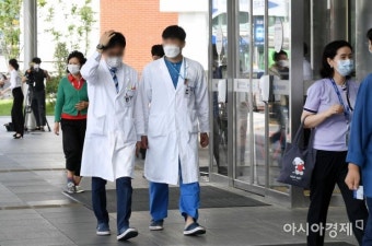 [포토] 전공의 집단행동 중단, 진료복귀 시작 - 아시아경제 [포토] 전공의 집단행동 중단, 진료복귀 시작