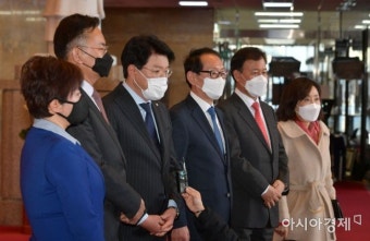[포토] 기자회견 갖는 국민의힘 법사위원들 - 아시아경제 [포토] 기자회견 갖는 국민의힘 법사위원들