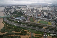 [포토]올림픽대로 가양대교~동작대교 양방향 통행 재개 - 아시아경제 [포토]올림픽대로 가양대교~동작대교 양방향 통행 재개  - 아시아경제