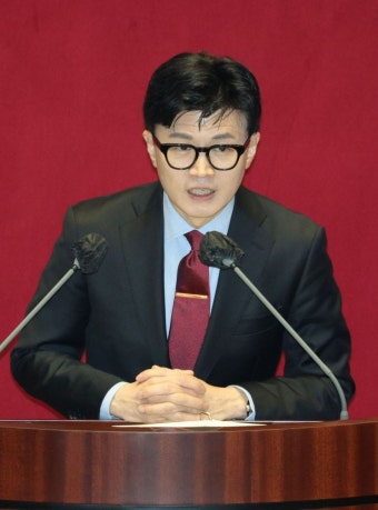 한동훈, 김상훈 의원 정책위의장 내정…한동훈 체제 핵심으로 강조