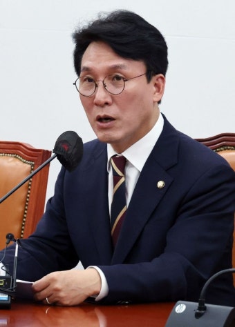 김민석 