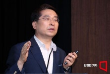 [포토] 2023 골드에이지포럼 강연하는 박원갑 위원 - 아시아경제