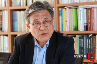 국가유산청장에 '공룡 박사' 허민 교수…고생물학자 최초 - 아시아경제