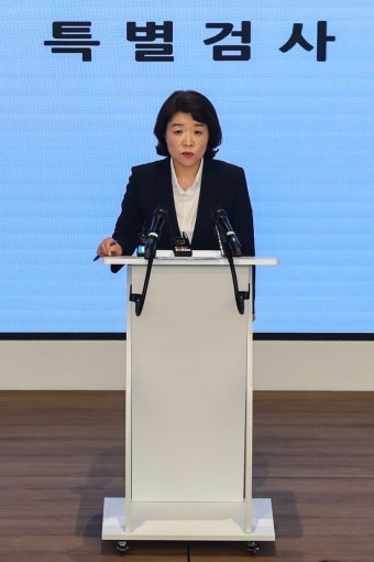 법원 '도피성 출국' 김건희 집사 체포영장 발부 - 아시아경제