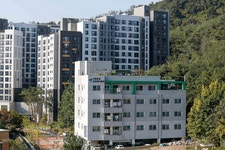 우리 동네인데, 대기만 200번…청약보다 치열한 집앞 요양원 - 아시아경제