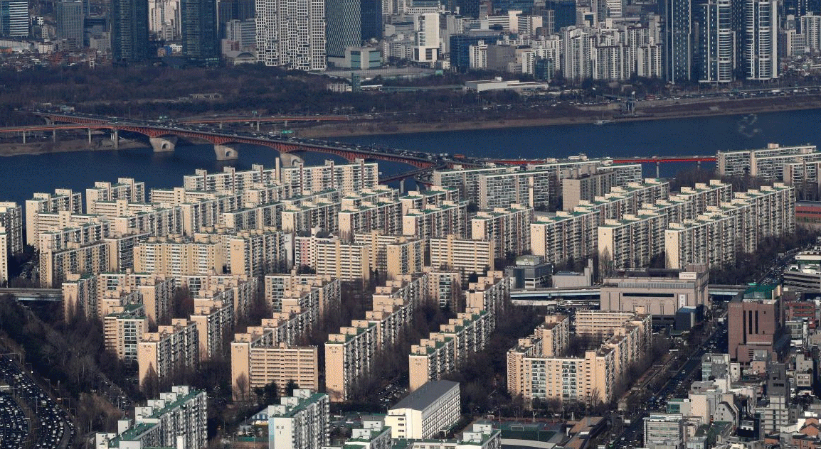 박수홍, 압구정 아파트 70억에 매입...유튜브 채널에서 새 집 생활 공개