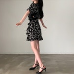 크림치즈마켓 릴리 플라워 프릴 랩 반팔 원피스 - ops