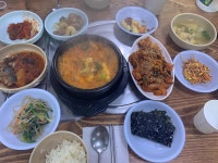 밥사랑식당 - 용두동 김치찌개, 가정식백반 맛집 - 다이닝코드