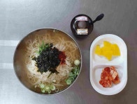 모퉁이집 - 전대후문 국수, 멸치국수 맛집 - 다이닝코드