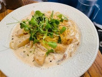 슬런치 팩토리 홍대점 - 홍대 비건레스토랑, 파스타 맛집 - 다이닝코드
