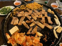 돈방석 - 수원 삼겹살, 고기집 맛집 - 다이닝코드