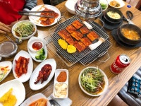 홍천화로숯불구이 수원본점 - 수원 고추장삼겹살, 화로구이 맛집 - 다이닝코드