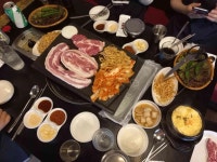 돈벼락김치삼겹살 장안동본점 - 장안동 삼겹살, 김치삼겹살 맛집 - 다이닝코드