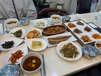 봄내예찬 - 춘천 집밥, 가정식백반 맛집 - 다이닝코드