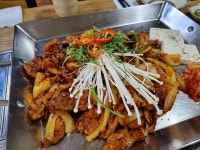 배불뚜기 - 김해 두루치기, 철판두루치기 맛집 - 다이닝코드
