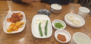 진가마솥돼지국밥 - 일산 돼지국밥, 닭개장 맛집 - 다이닝코드