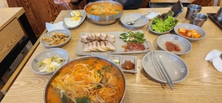 육마니옛날전통육개장 - 안산 육개장, 초계비빔국수 맛집 - 다이닝코드