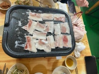 한방솔잎숯판구이 본점 - 안양 삼겹살, 생삼겹살 맛집 - 다이닝코드