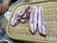 월산식육식당 - 지리산 흑돼지, 흑돼지삼겹살 맛집 - 다이닝코드