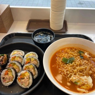 싸다김밥 역삼역점