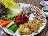 김명자굴국밥 - 충무로 굴국밥, 한방능이오리백숙 맛집 - 다이닝코드