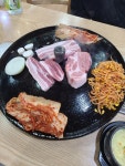 싹쓰리솥뚜껑김치삼겹살 고양점 - 행신동 김치삼겹살, 고기집 맛집 - 다이닝코드
