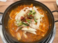 시골통돼지볶음 - 부평동 김치찌개, 가마솥밥 맛집 - 다이닝코드