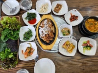 우렁쌈밥마을 - 수원 쌈밥, 우렁쌈밥 맛집 - 다이닝코드