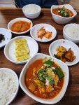 토박이식당 - 김해 김치찌개, 김치두루치기 맛집 - 다이닝코드