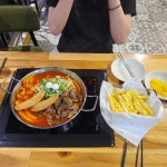 청년다방 뉴코아아울렛 부천점 - 부천 차돌떡볶이, 감자튀김 맛집 - 다이닝코드