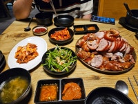 더족발 일산점 - 일산 족발, 보쌈정식 맛집 - 다이닝코드