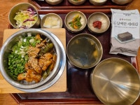 본우리반상 여의오투타워점 - 여의도 솥밥, 반상 맛집 - 다이닝코드