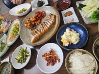 토담집 - 창원중앙동 한식, 보쌈정식 맛집 - 다이닝코드