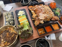 귀한족발 왕십리점 - 왕십리 족발, 홍합탕 맛집 - 다이닝코드