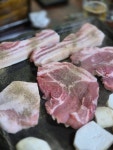 무쇠돌이생삼겹 본점 - 삼전동 삼겹살, 양념게장 맛집 - 다이닝코드