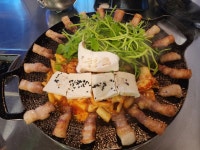 솥돈 문래점 - 문래 삼겹살, 솥뚜껑삼겹살 맛집 - 다이닝코드