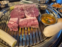황금푸줏간 - 보정동 삼겹살, 목살 맛집 - 다이닝코드