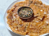 이화국시 - 이태원 잔치국수, 닭발 맛집 - 다이닝코드