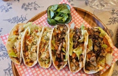 타코마씸 신촌점 - 신촌 타코, 흑돼지타코 맛집 - 다이닝코드