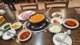 문래옥 - 문래 김치찌개, 차돌된장찌개 맛집 - 다이닝코드